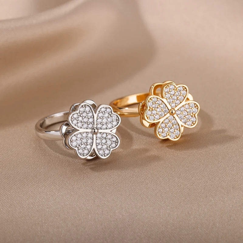 Spinning Clover Ring