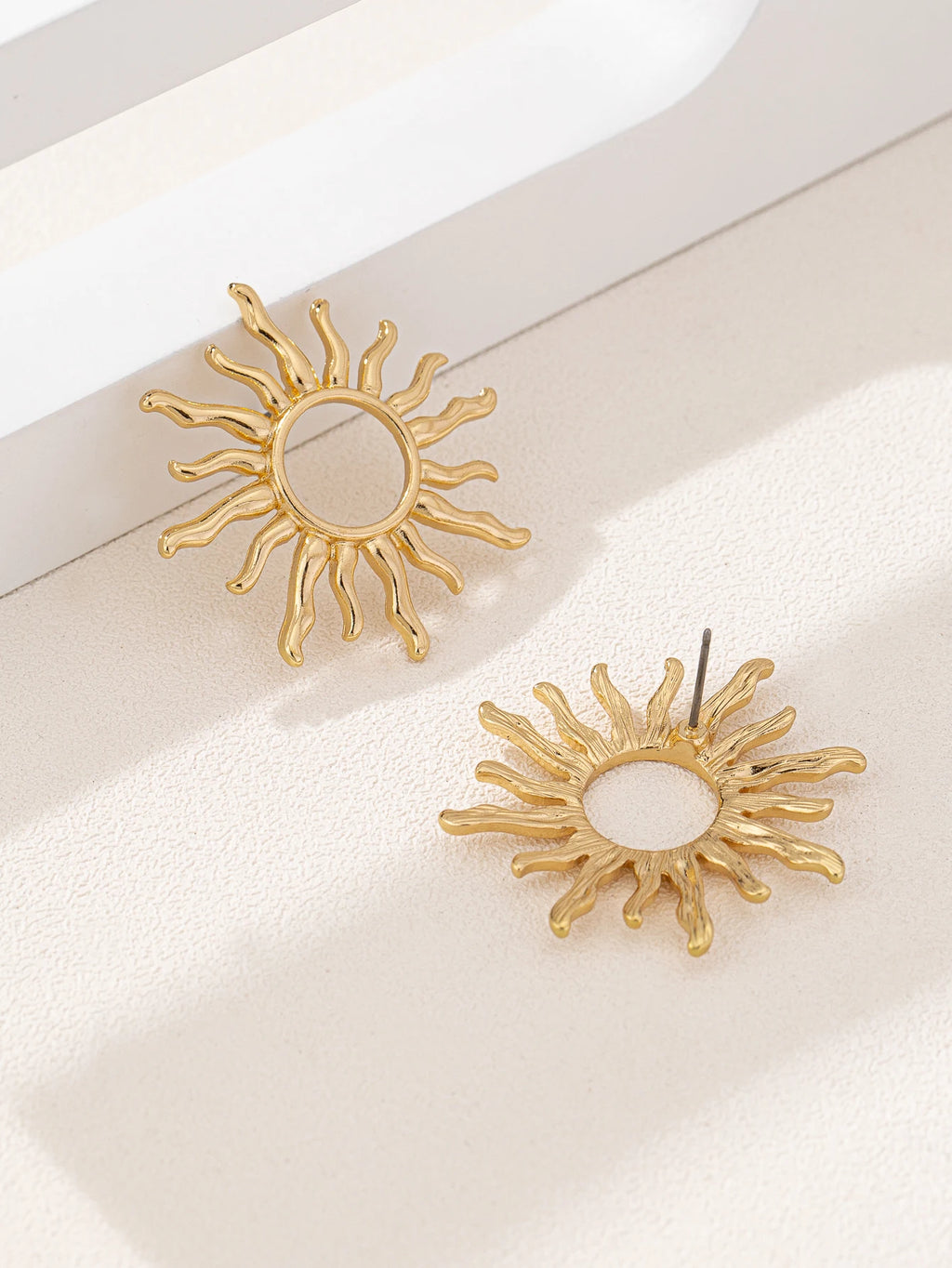 Elegant Sunflower Stud Earrings