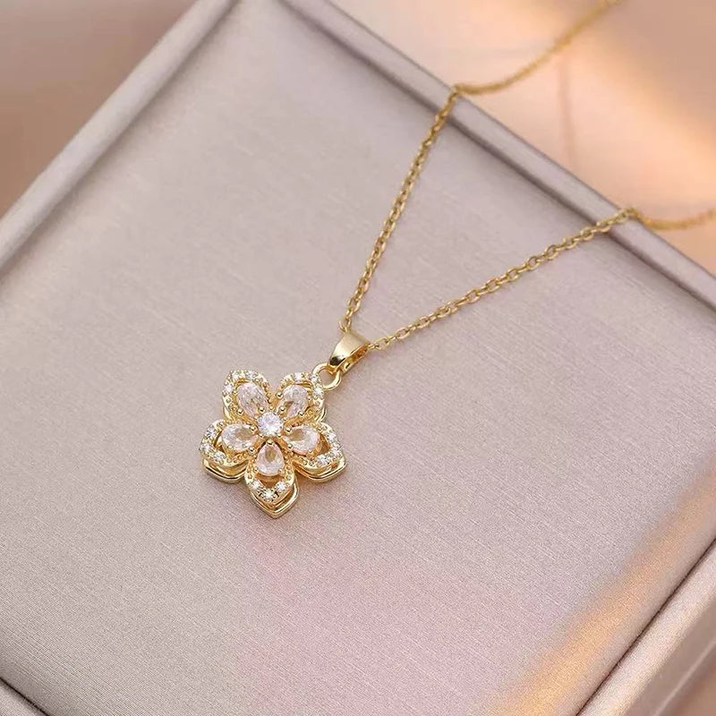Rotatable Gold Flower Necklace