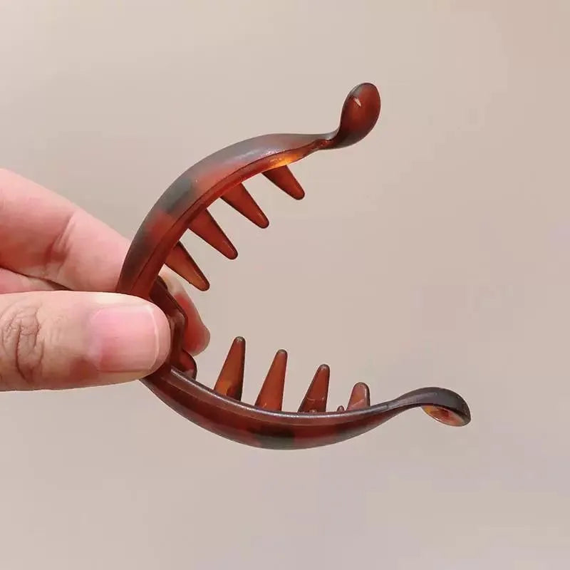 4-Piece Banana Clip Set in banana clip finish, close-up detail - Varex HQ