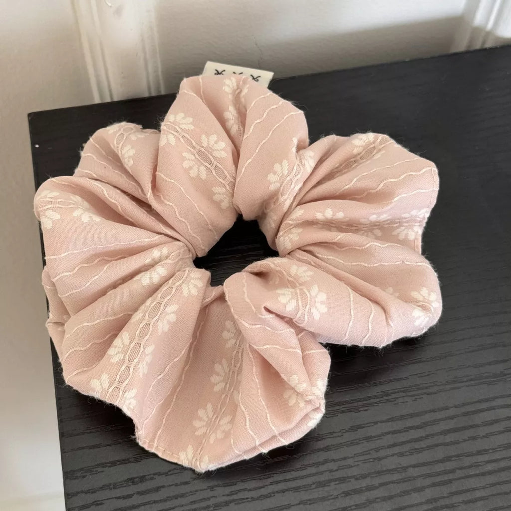 Floral Hair Scrunchie Set (6-Piece) – Polyester, additional product photo – Varex HQ