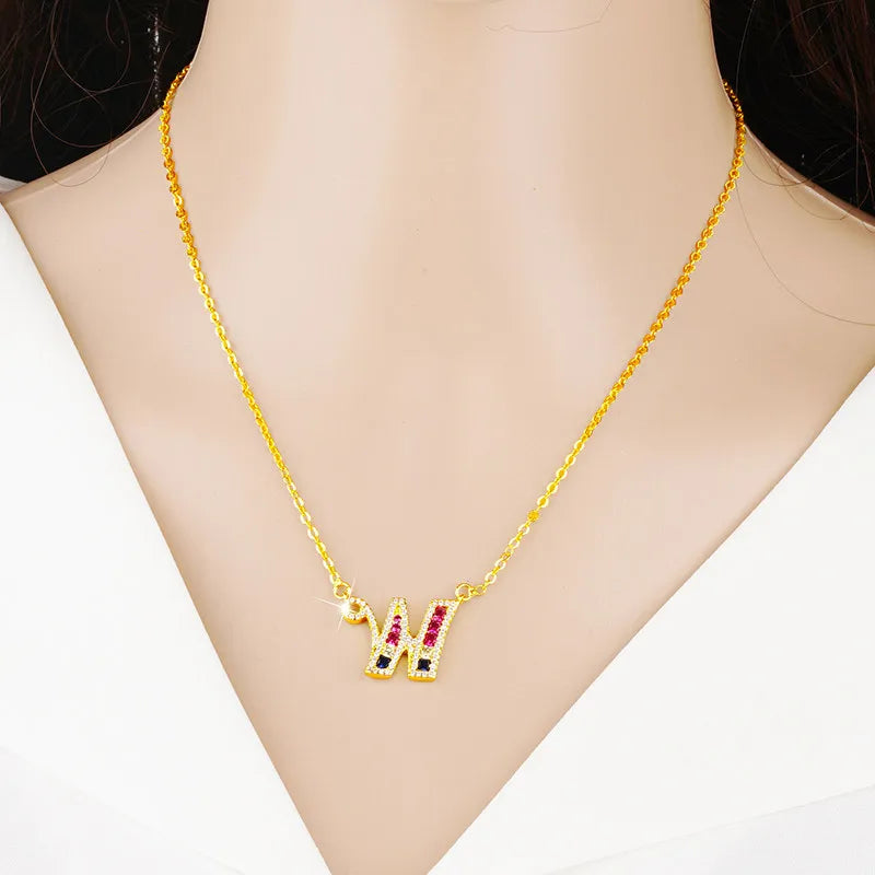 Personalized gold-plated initial pendant necklace with cubic zirconia - close-up detail - Varex HQ