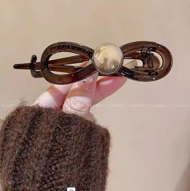 Pearl Mini Hair Claw Clip in acrylic with faux pearl accents, closed clasp detail - Varex HQ