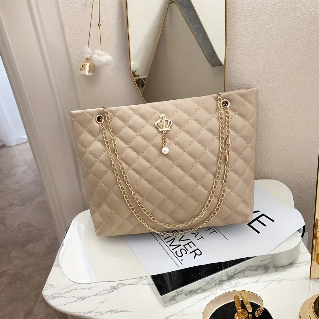 Quilted vegan leather shopper tote - size and dimension detail