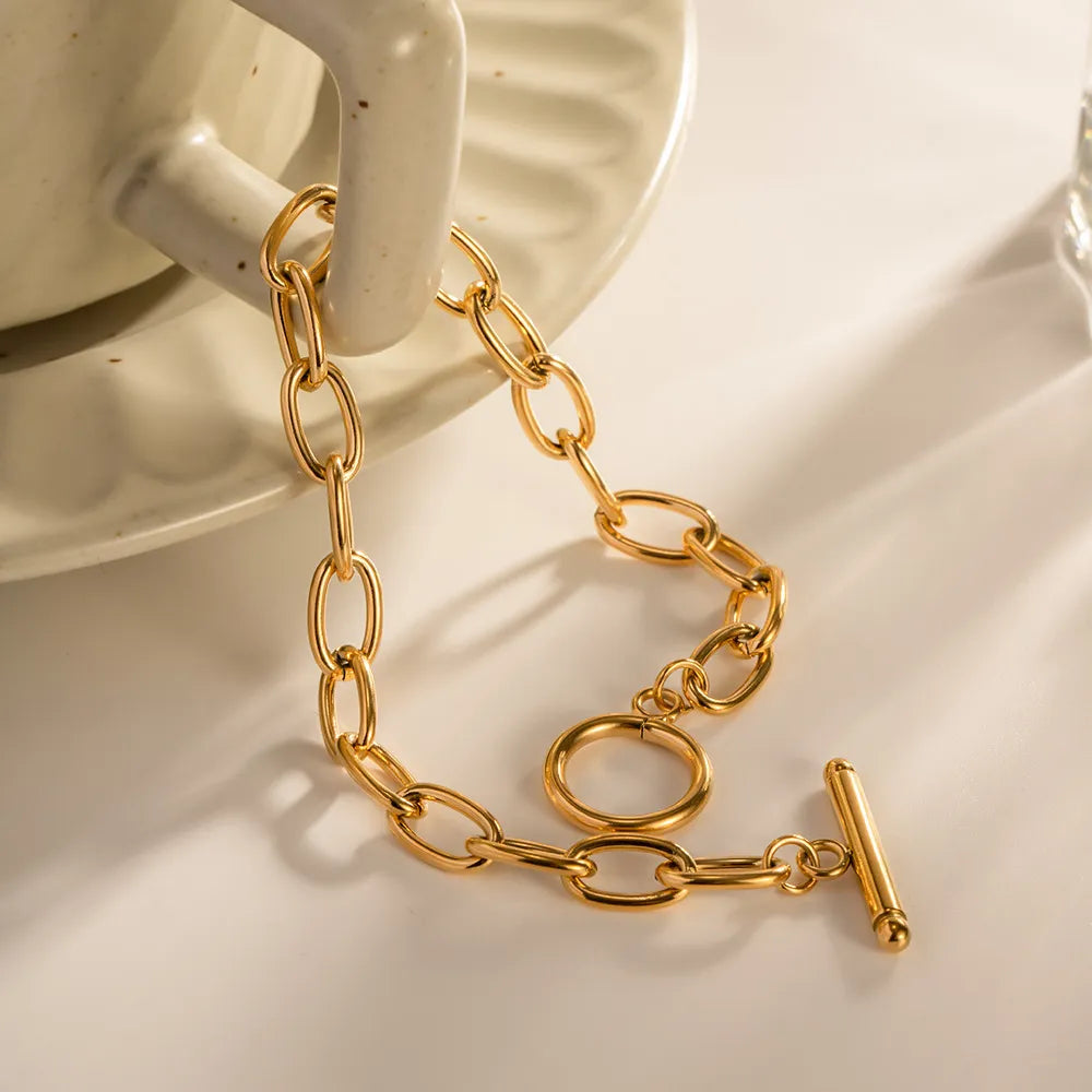 Toggle Chain Bracelet – 18K Gold-Plated Stainless Steel – view 3 – Varex HQ