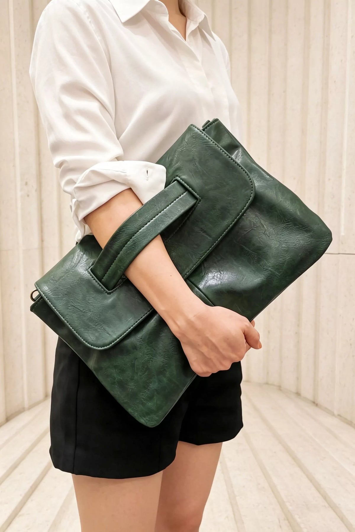 Vintage Envelope Clutch - Faux Leather - view 12 - Varex HQ
