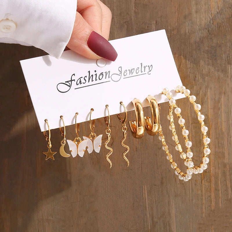Vintage gold-tone faux-pearl earring set, product photo 8 - Varex HQ