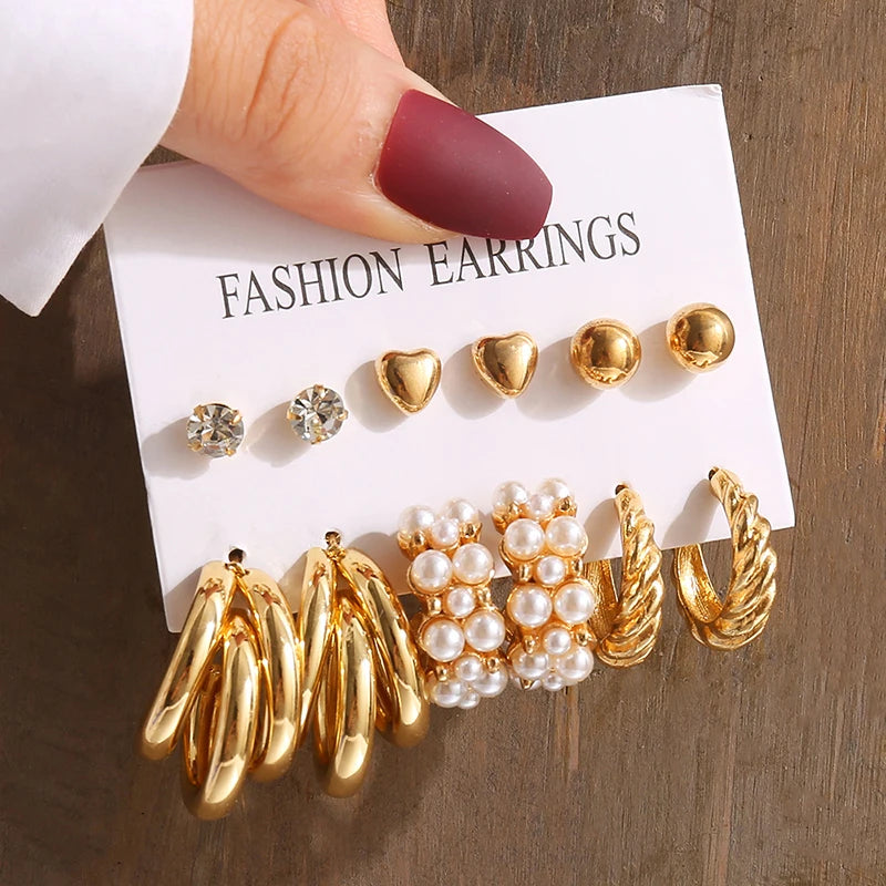 Vintage gold-tone faux-pearl earring set, product photo 10 - Varex HQ